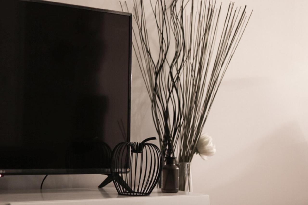 Cosy New 3min To Vic/uno-city And Danube Apartment Wien