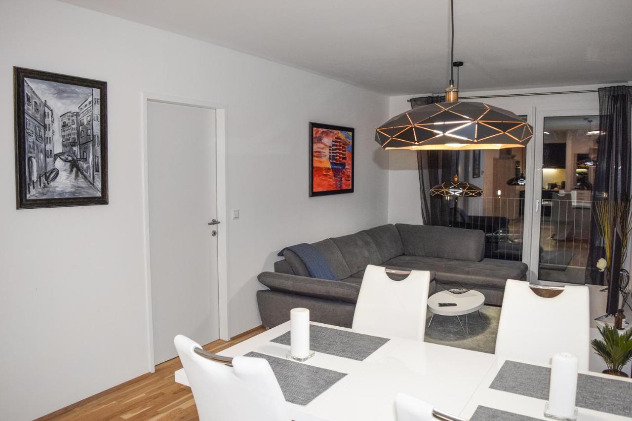 Cosy New 3min To Vic/uno-city And Danube Apartment Wien